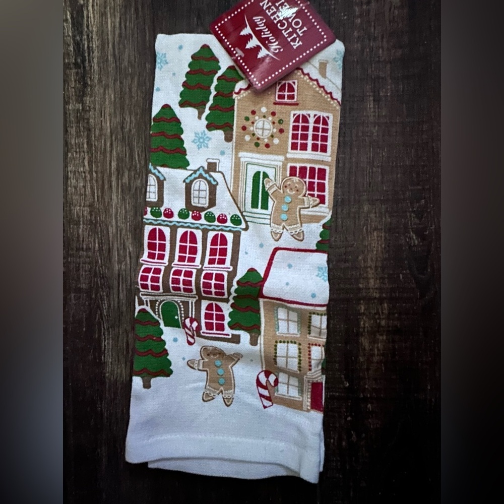 Festive Holiday Dish Towel with Gingerbread and House Design